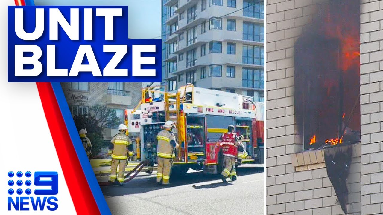 Gold Coast residents forced to evacuate as fire rips through unit complex | 9 News Australia