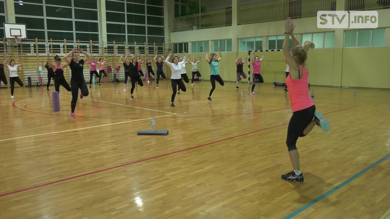 DWIKOZY: Aerobik w hali sportowej strzałem w dziesiątkę