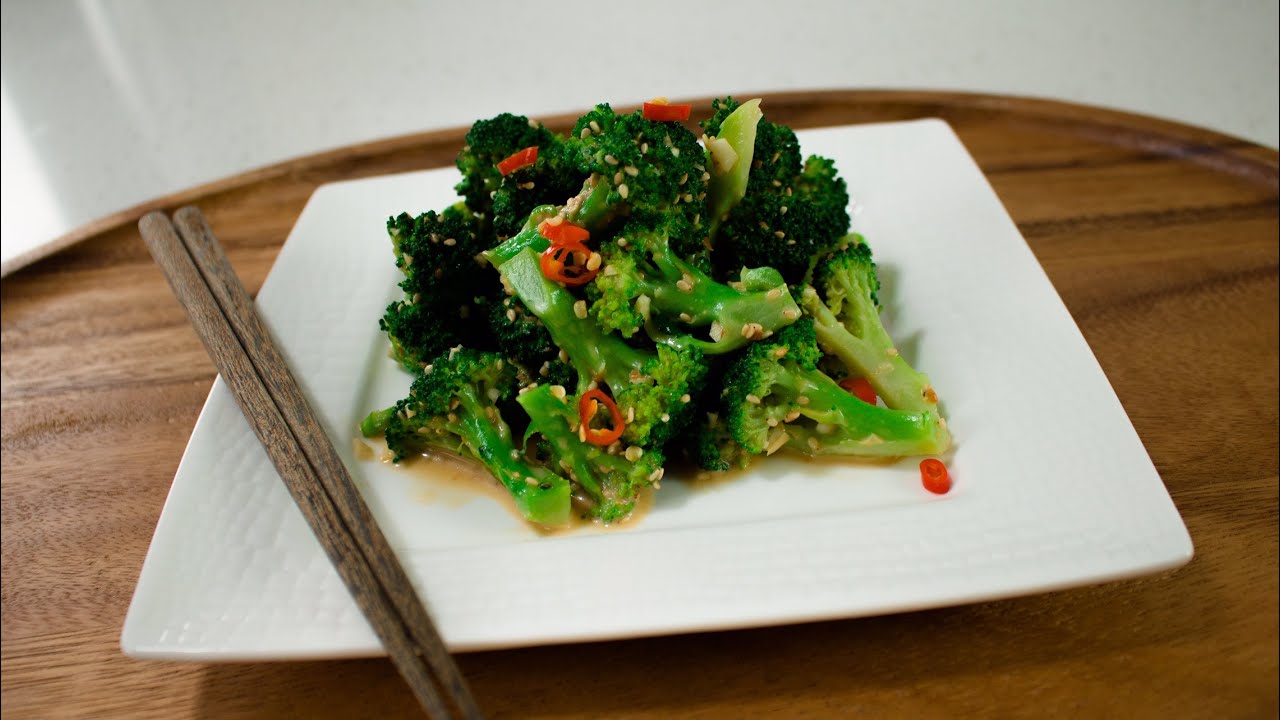 Banchan Recipe | Broccoli Doenjang Mayo | Vegan (브로콜리 된장마요)