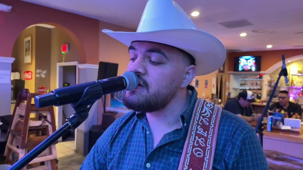 Grupo Extoria Norteño — Hay Unos Ojos