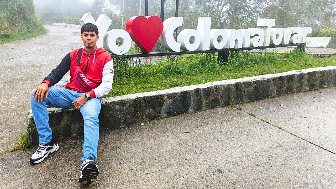 La COLONIA TOVAR, VENEZUELA, ruta EN MOTO
