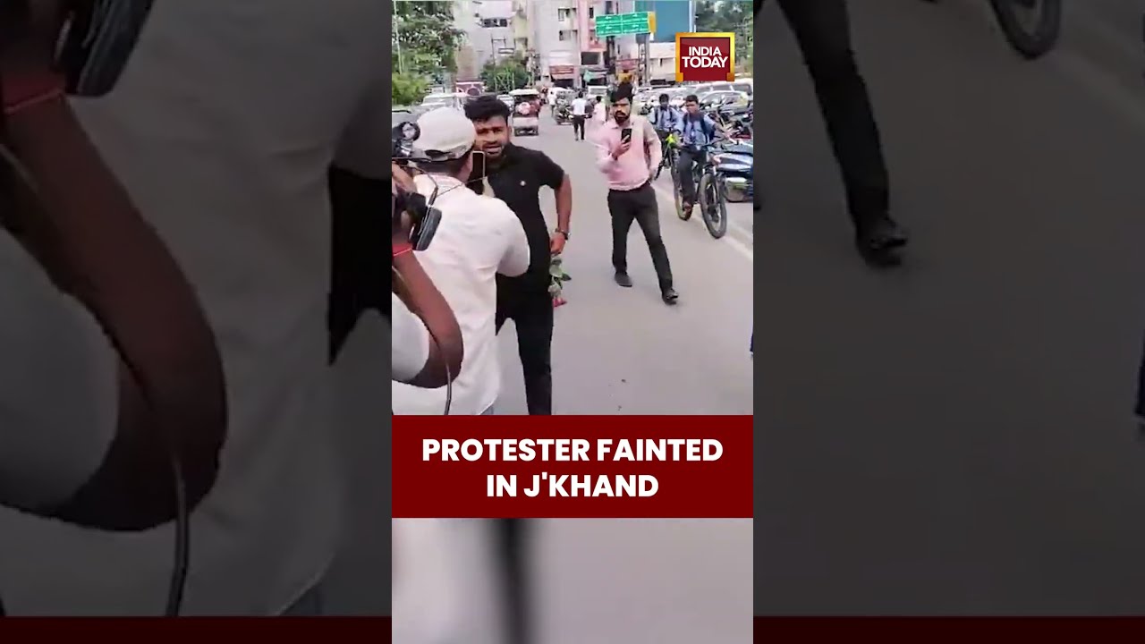 JPSC-JSSC Protest: Aspirant Faints During Ranchi Demonstration | Jharkhand Student Protest