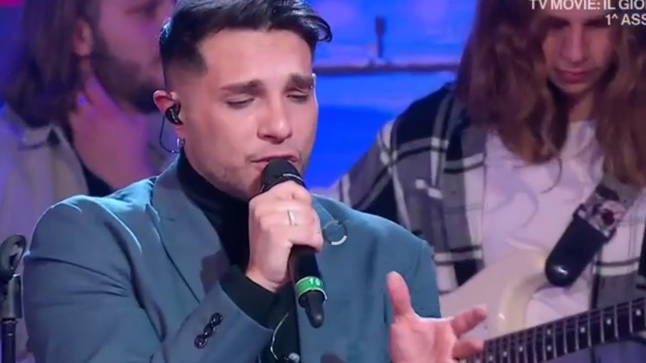 Marco Carta con  