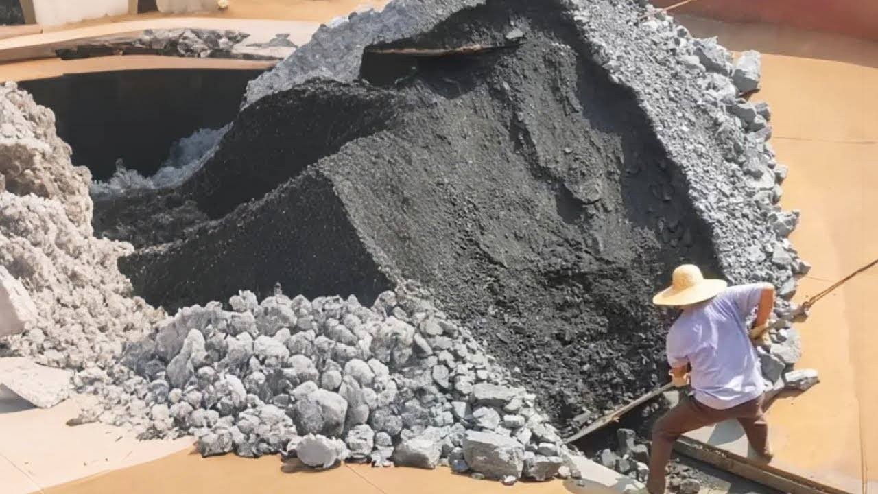 The Whole Process Of Sand Ship Unloading And Decompression #bouldering #automobile #decompression