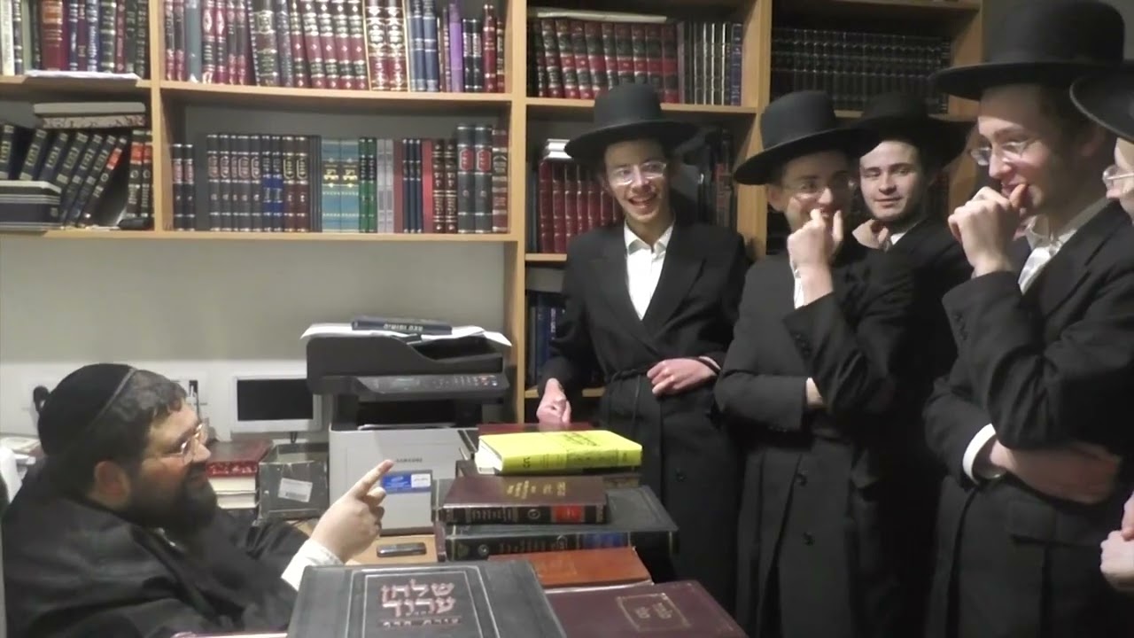 בחירי תלמידי ישיבות לצעירים מחסידות 