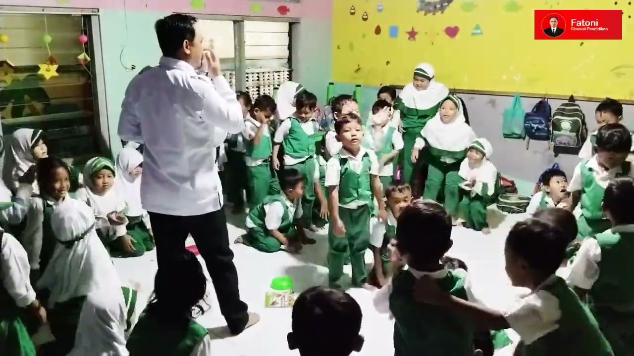 MENDENGARKAN CERITA ASYIK BERSAMA PAK FATONI | Menunggu sholat Dzuhur