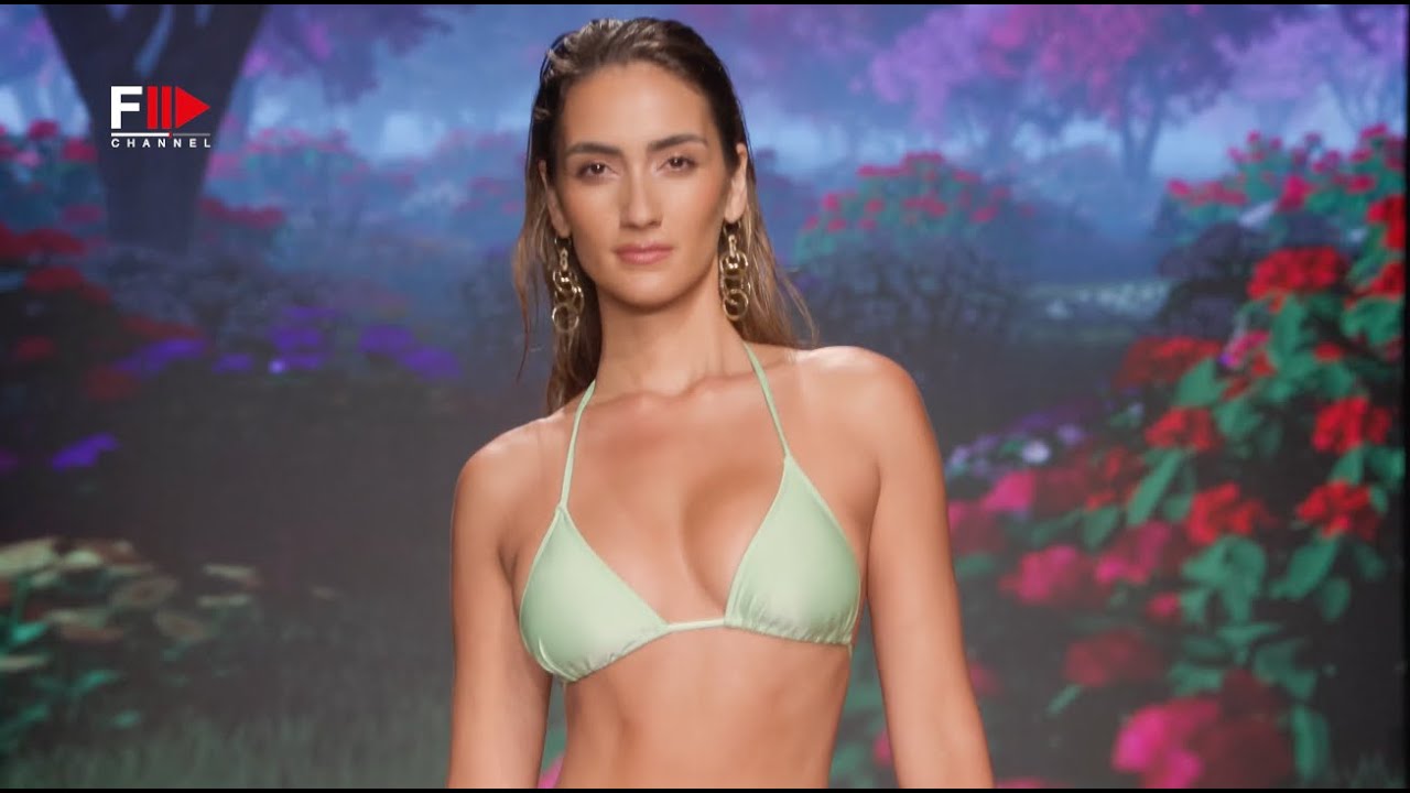 SINESIA KAROL Paraiso Swimwear 2024 Miami - Fashion Channel