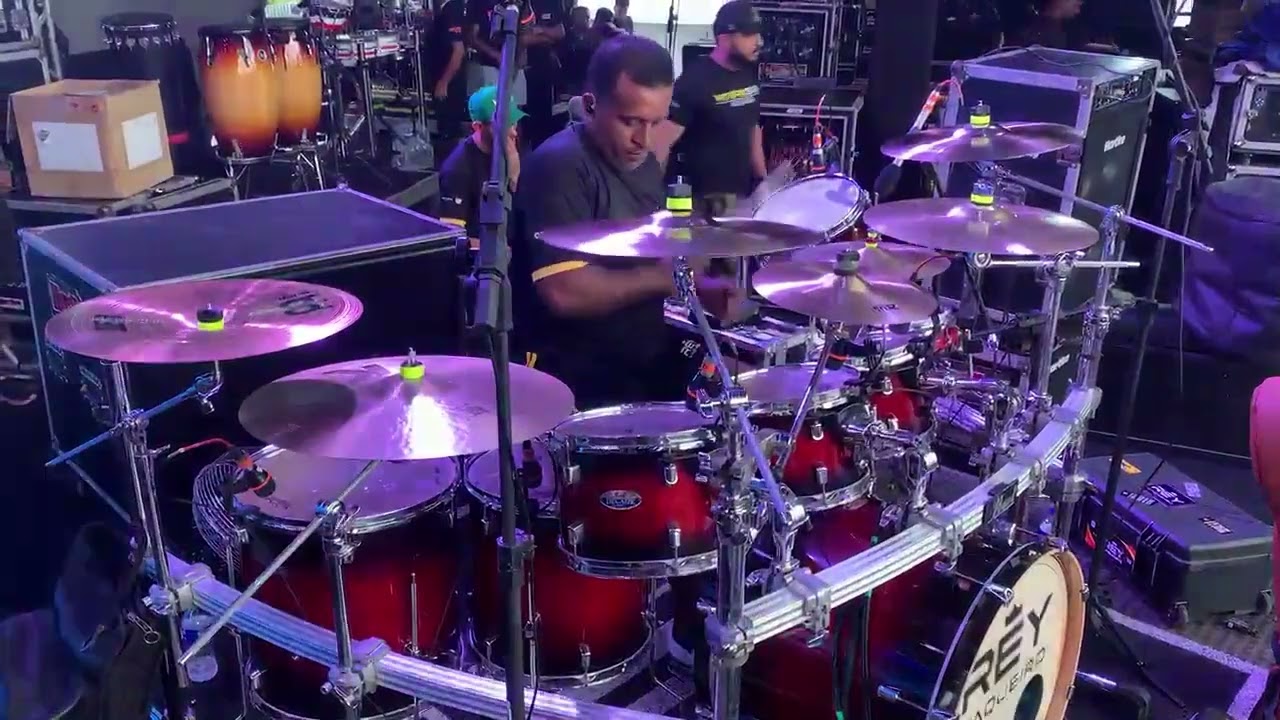 PR BATERA - PASSAGEM DE SOM - (REY VAQUEIRO)