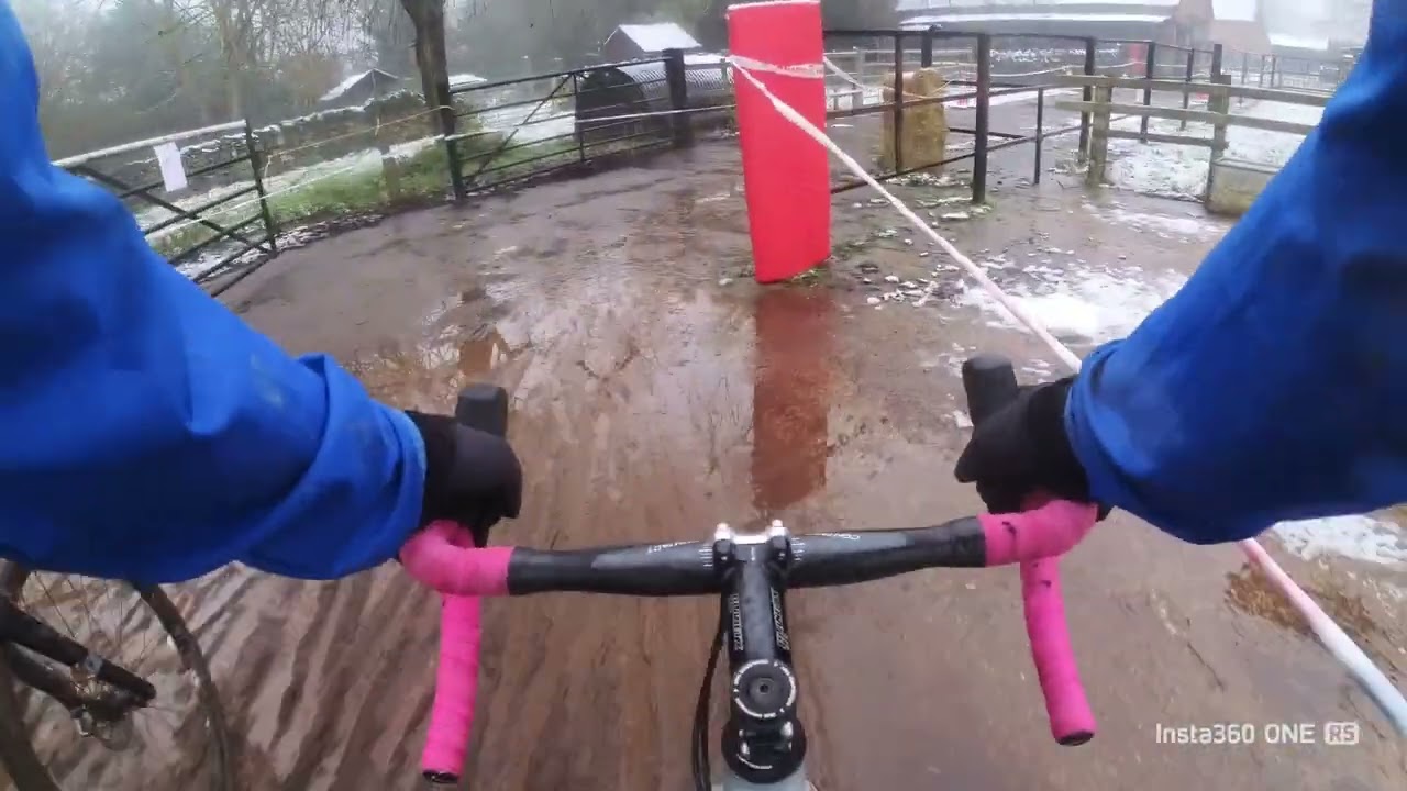 Leicestershire cyclo-cross league, round 5, Grace Dieu Manor