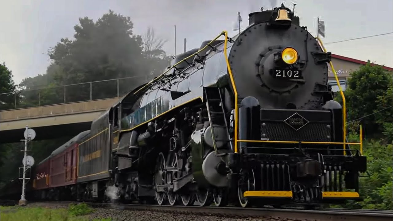 Reading & Northern 2102: The Pocono Mountain Voyager (HD)