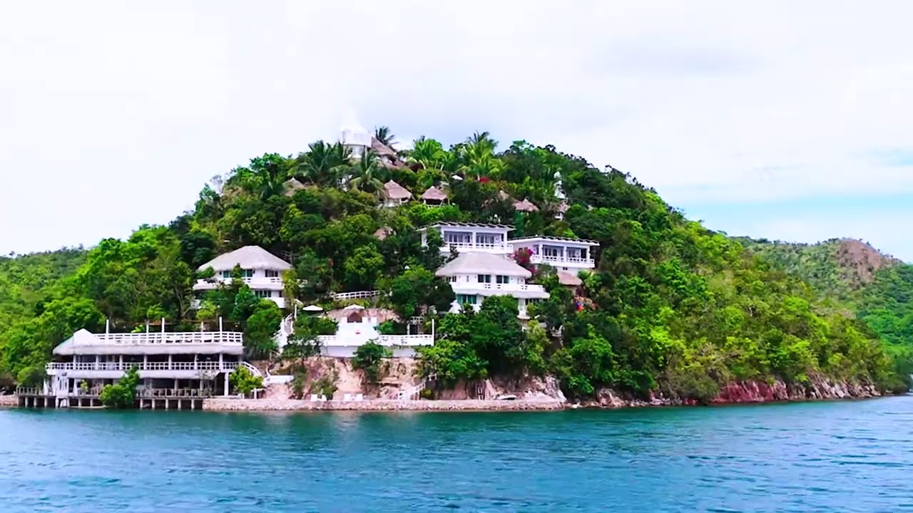 PEARL BAY VILLAS DRONE