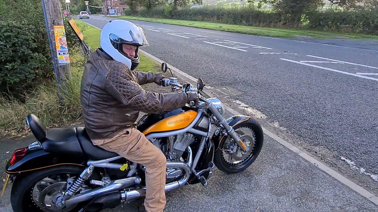 2002 HARLEY DAVIDSON VRSCA V-ROD TEST RIDE.