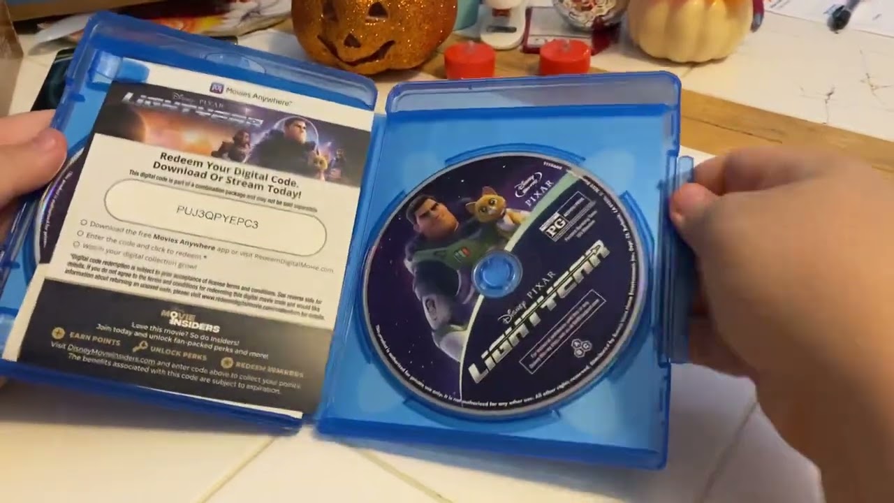 Lightyear Blu-ray Unboxing