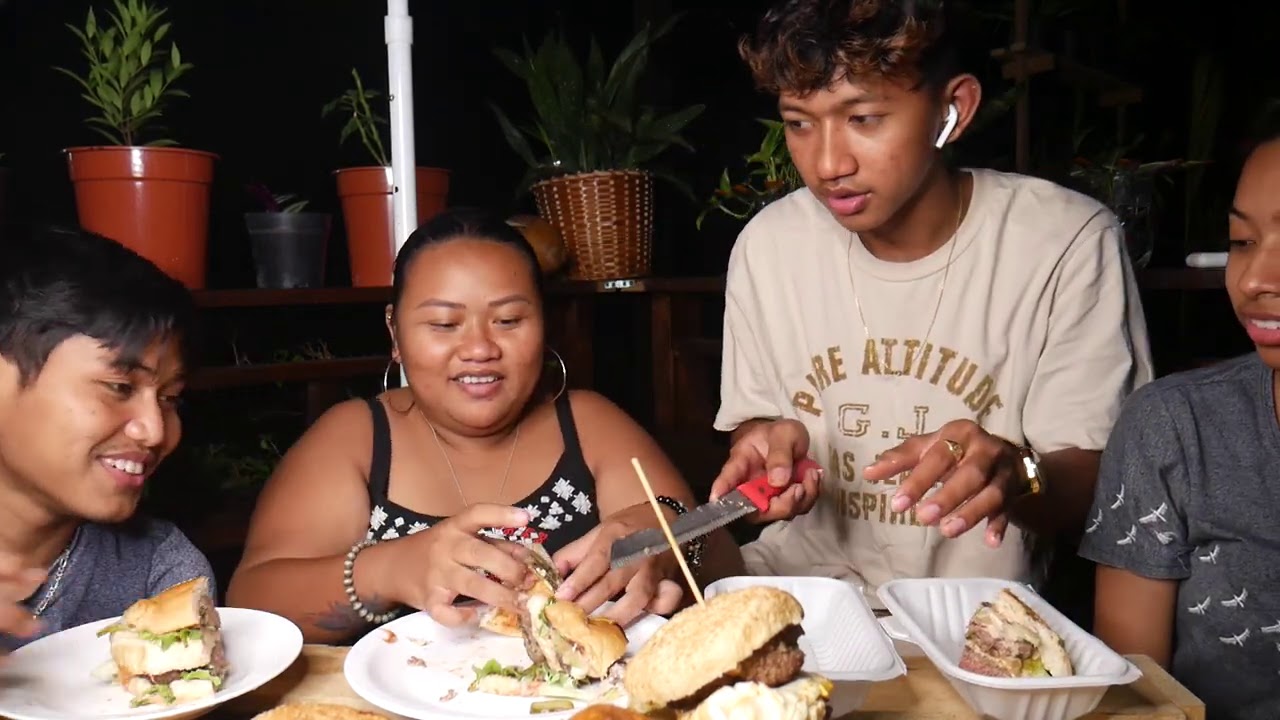 Rating Beef Burgers 🍔..