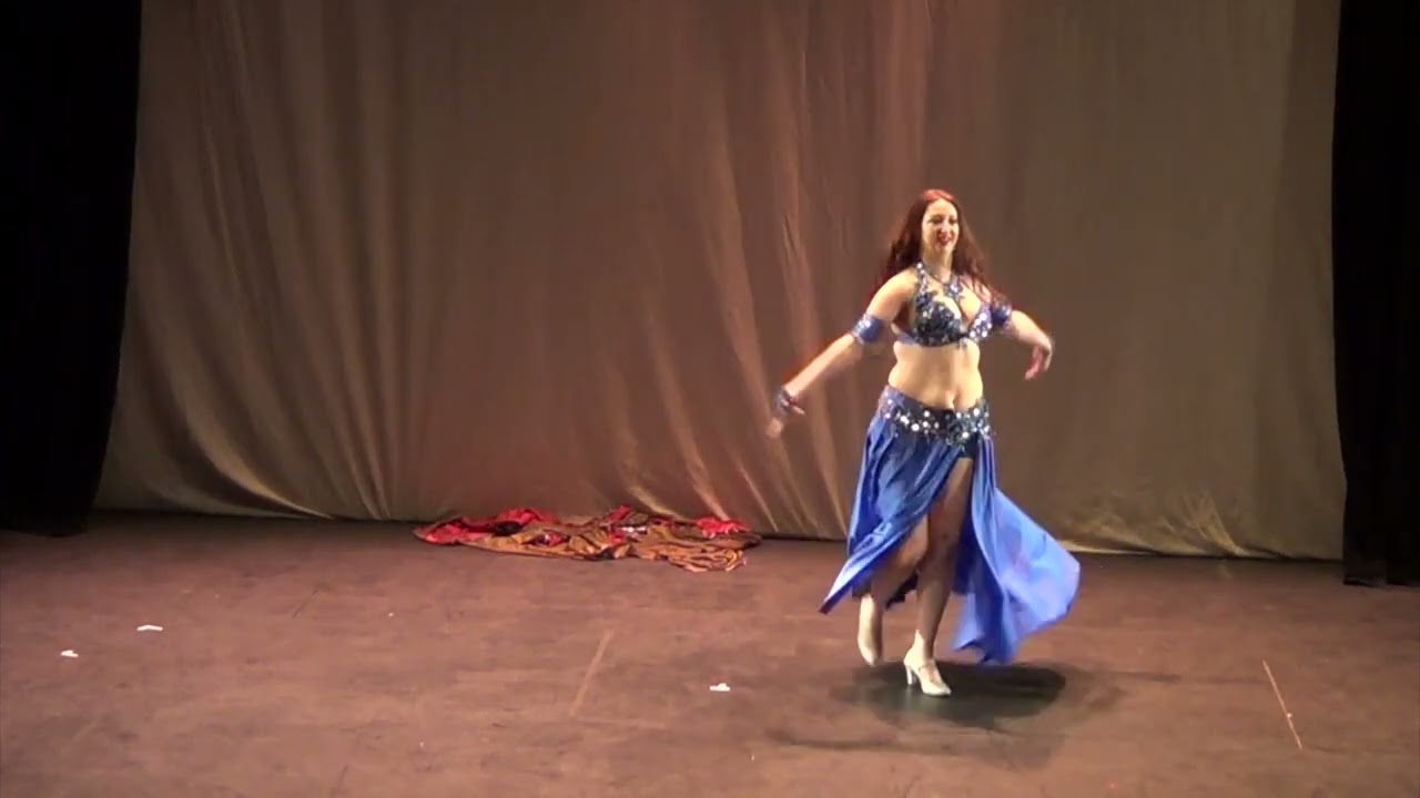 Turkish Oryantal Style Performance - Sureya Belly Dancer, London