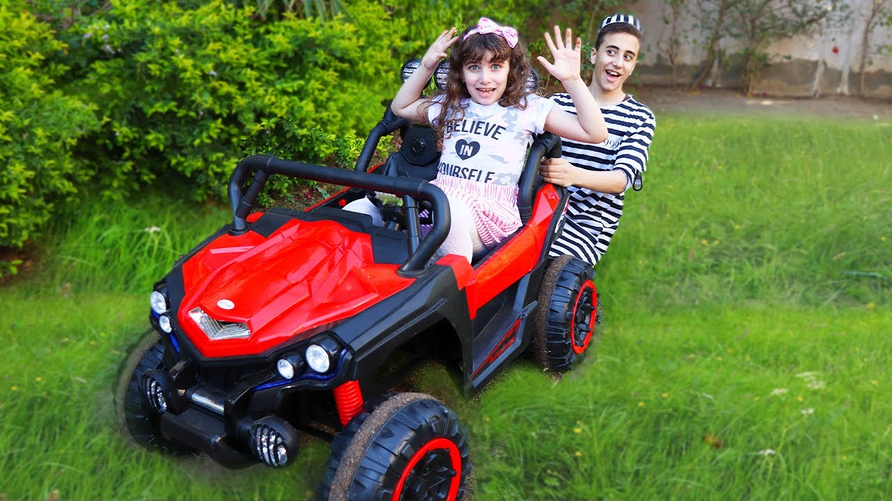مغامرات حبيبة بسيارتها الجديدة | Play with my new car￼