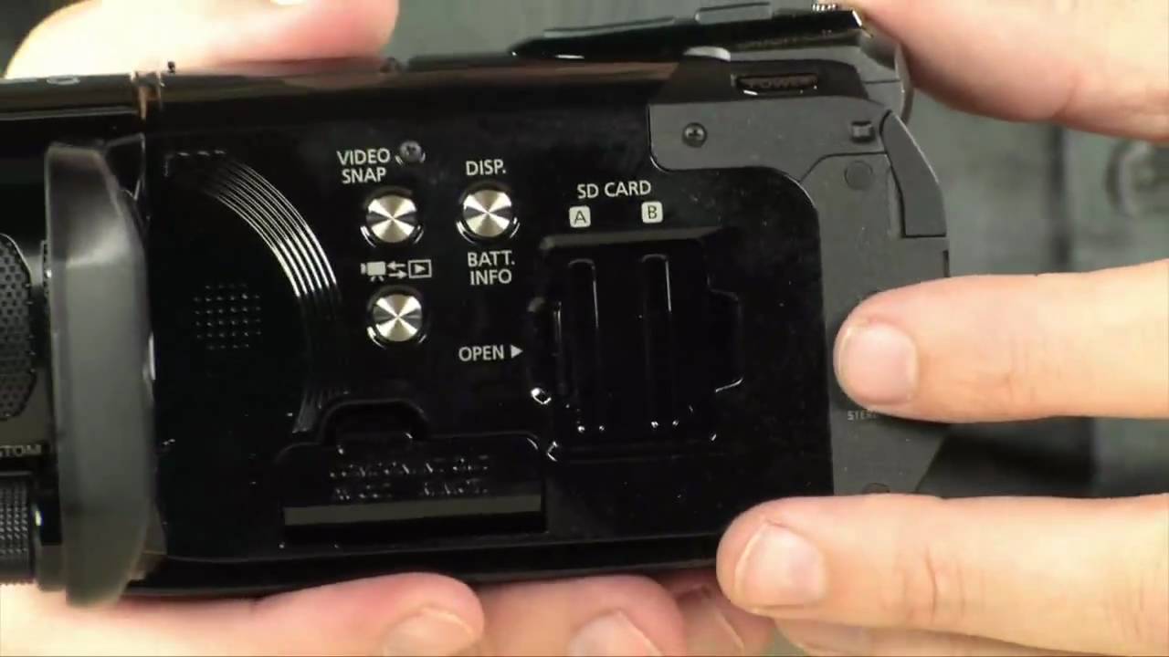 Canon VIXIA HFS20 HD Camcorder
