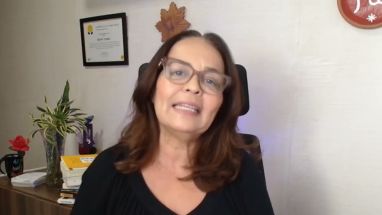 Por que mulheres maduras se sentem perdidas na transição de carreira?
