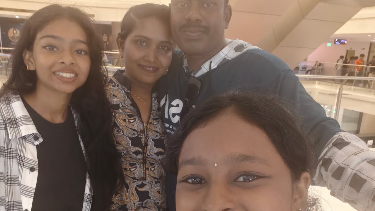 എന്റെ ഒരു കുഞ്ഞു വ്ലോഗ് ആണ് കൂട്ടുകാരെ..🥰🥰 സപ്പോർട്ട് ചെയ്യണേ... 🥰🥰🥰