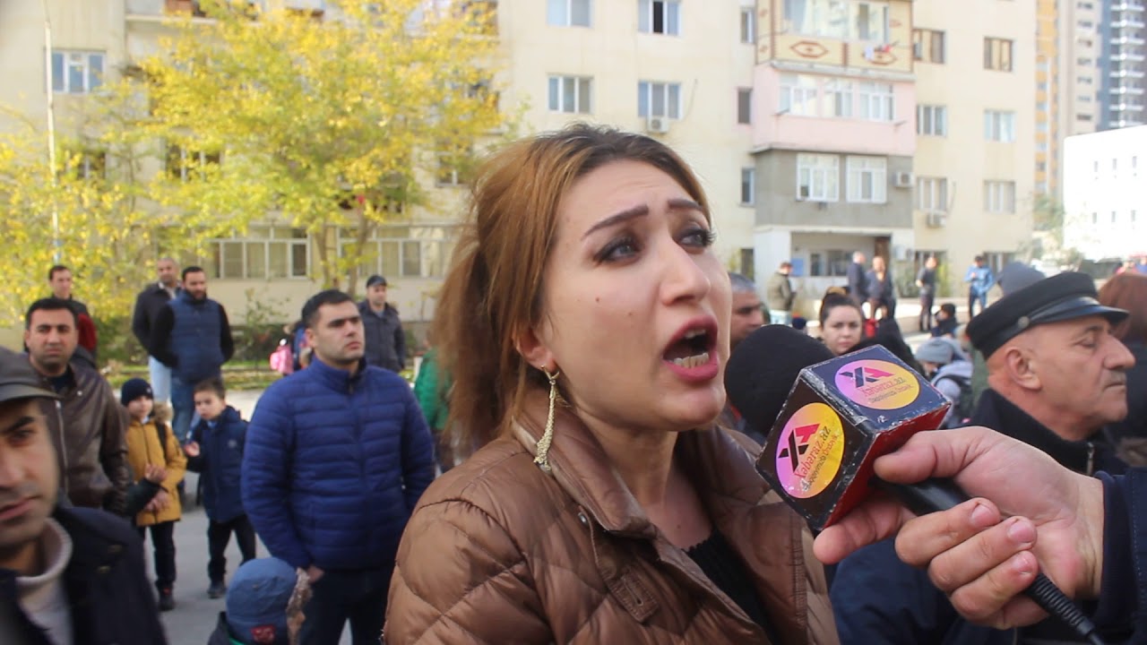 Heyder Aliyev adına liseyde direktor Sevinc Orucovadan sikayet...