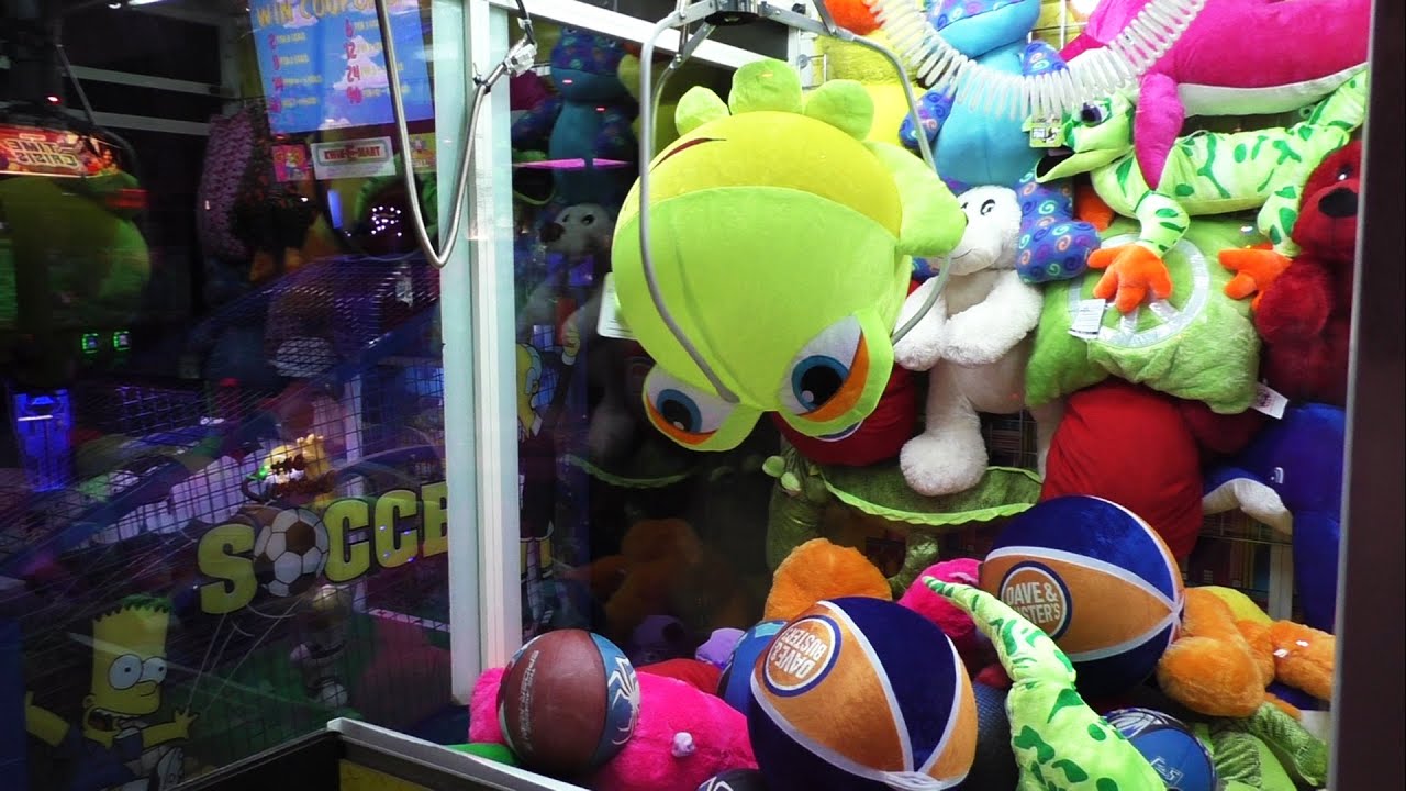 More GIANT Aniballs - Claw Machine Wins
