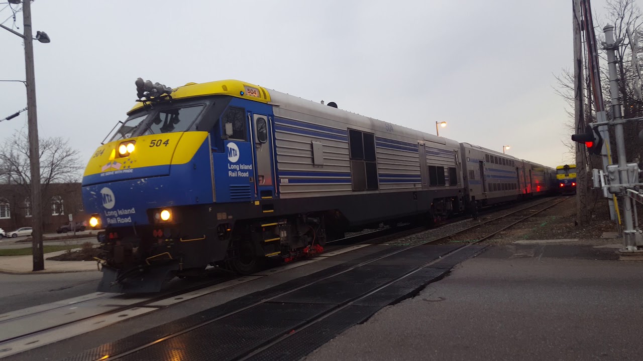 Introducing LIRR's 504 with a brand new raised letter K5LLA