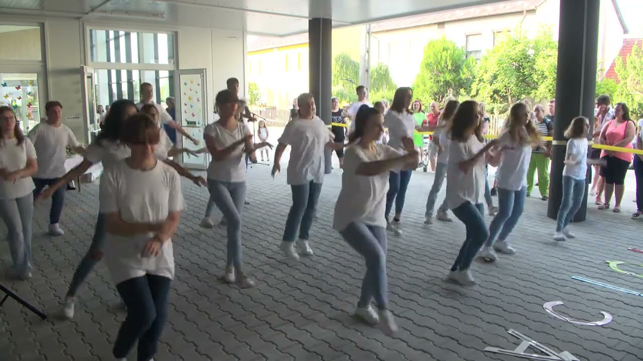 Lezárták a Kiskőrösi Bem József Általános Iskolában is a tanévet