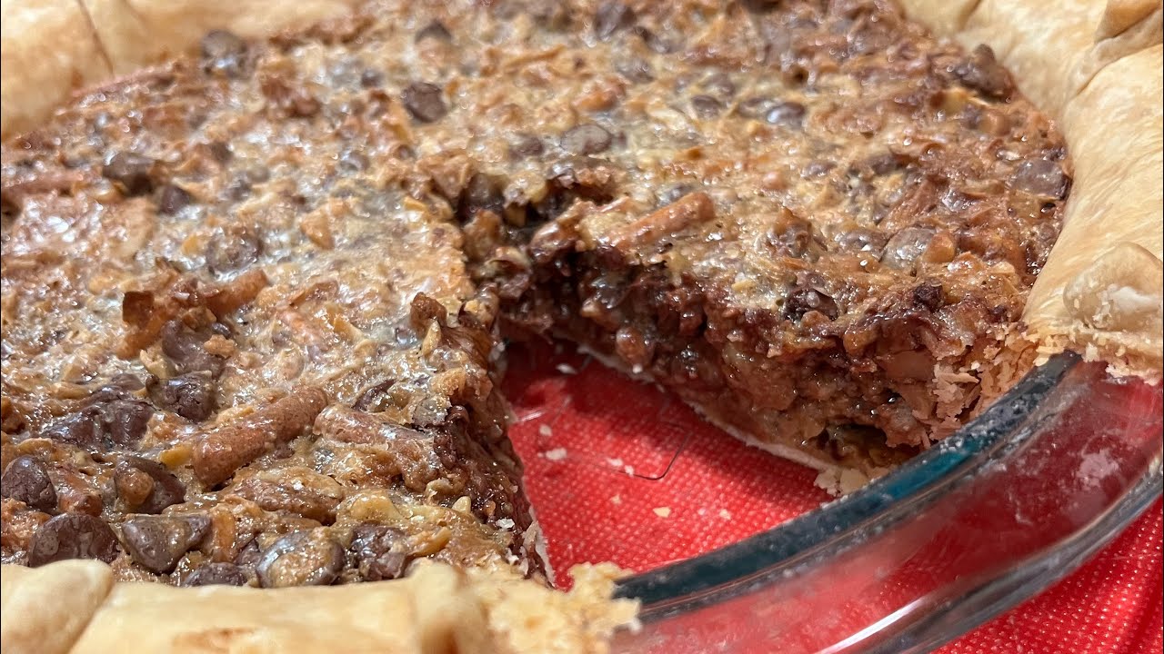 Texas Trash Pie