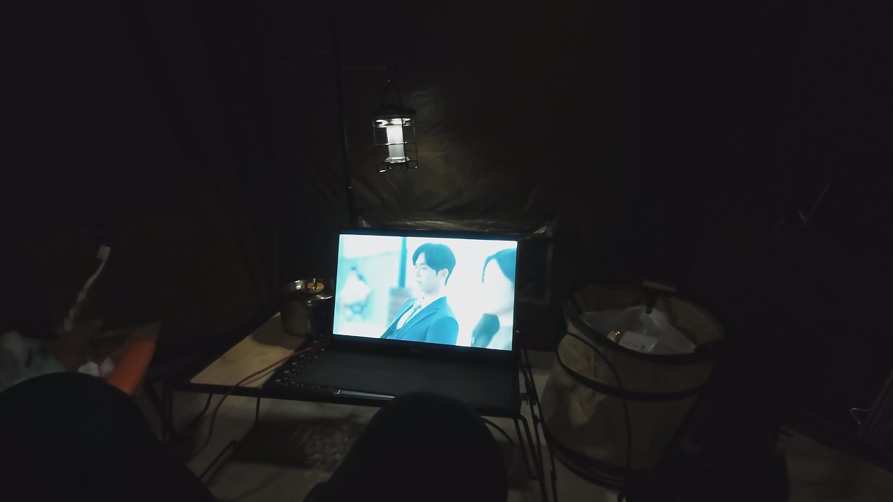 EP59. 캠핑이 지겨워질 땐, 혼술 드라마 정주행
