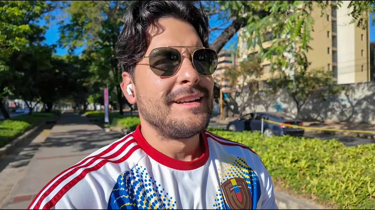 Este es UN DÍA DE SABER QUÉ OPINAN ACERCA DE ESTO