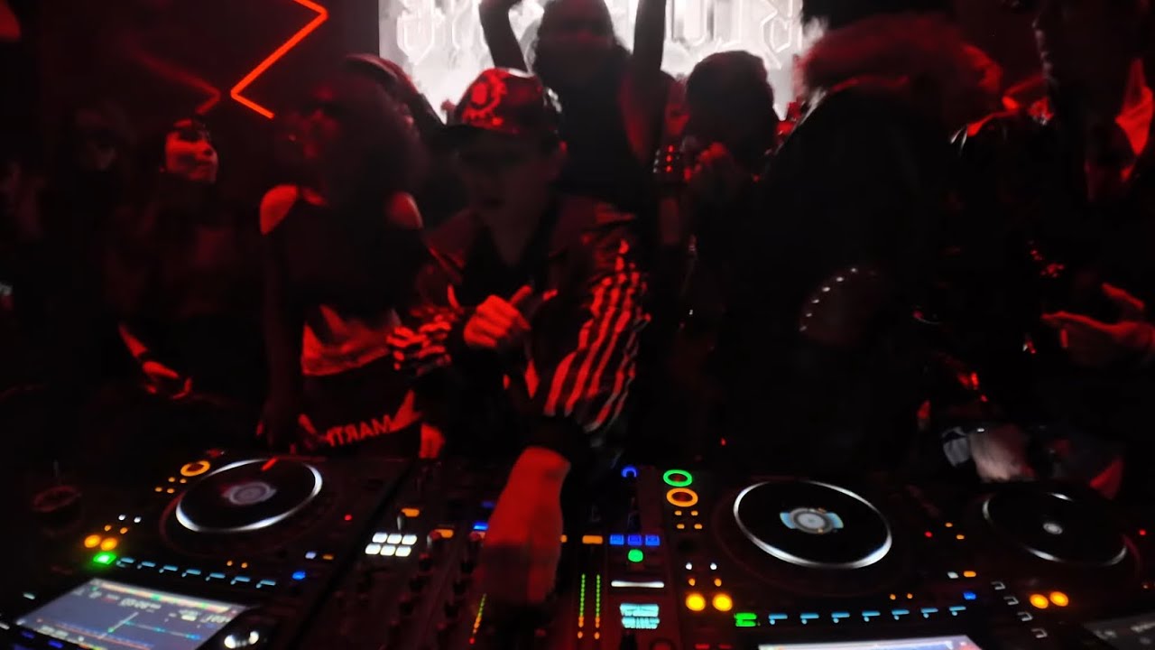 COZY WORLDWIDE AFTER PARTY DJ GROOVY LIVESET (OPIUM/HIPHOP/HYPERPOP)