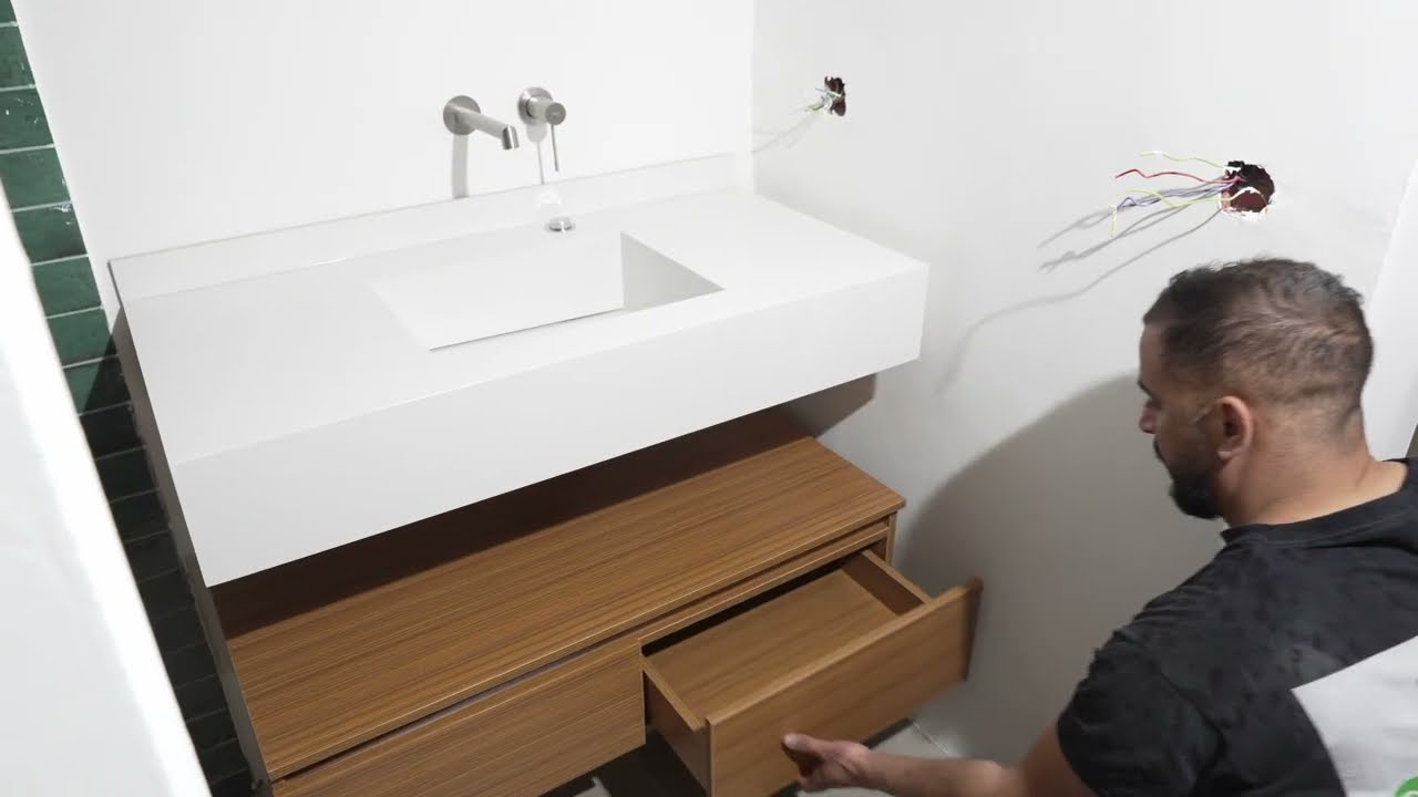Comment installer votre meuble salle de bain suspendu ? BELLEGNO