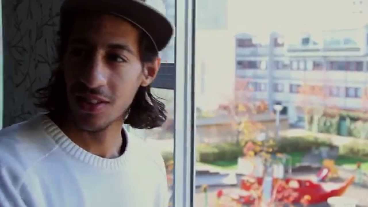 Nu Er Du Hjemme Amin Benmoumou By. Max Grummer