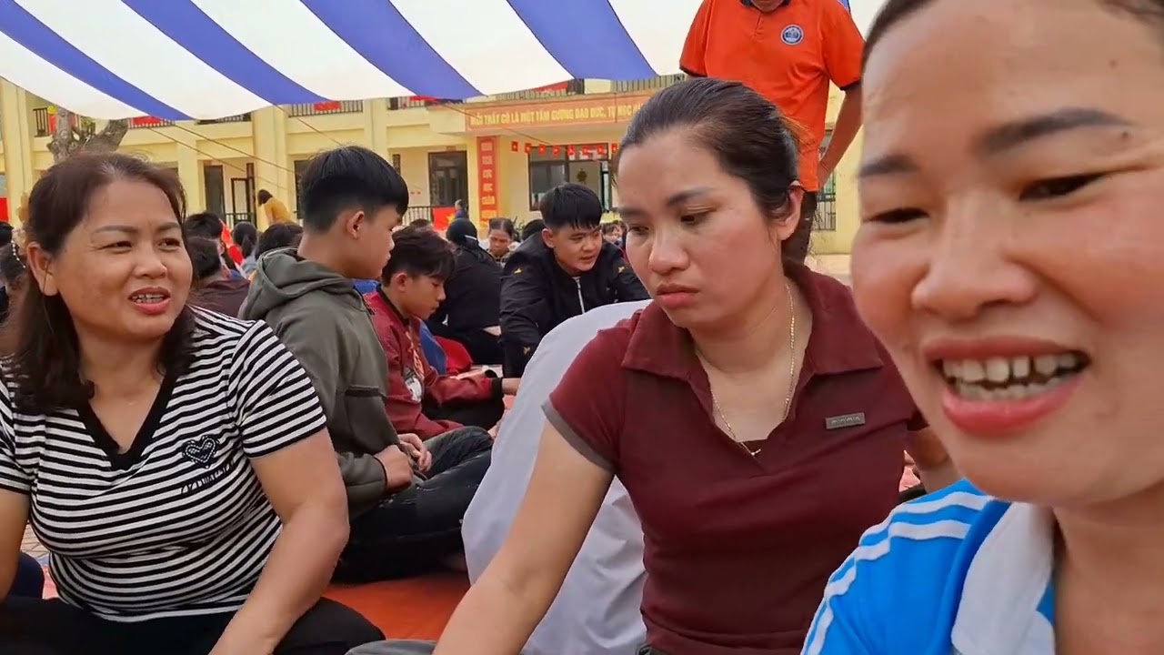 Lần Đầu Tiên Được Sinh Hoạt Tập Thể Kiểu Này | Quach trinh tv.