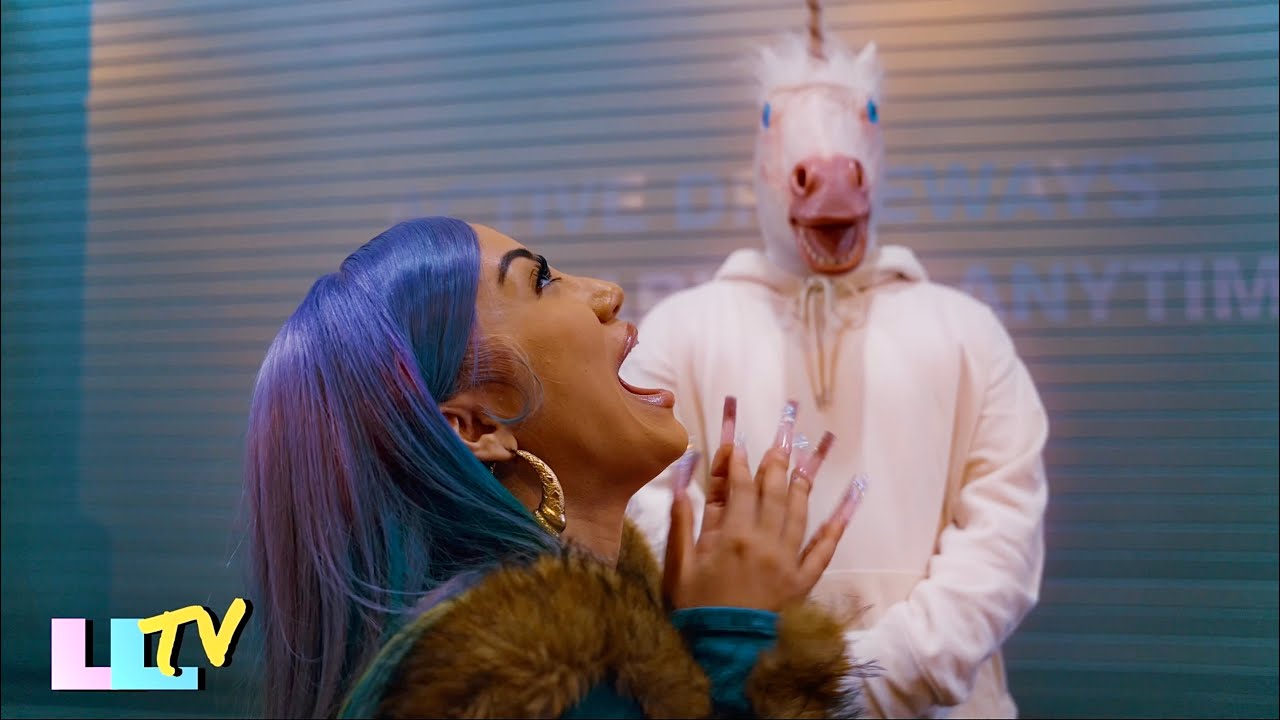 Lil Loca против The Unicorn 💜 Хаос на Таймс-сквер (Эпизод 2 ПЕРЕЗАГРУЗКА)