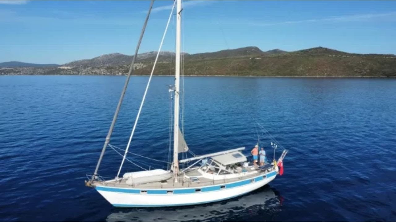 Hallberg Rassy 49 | For Sale | Williams and Smithells Ltd