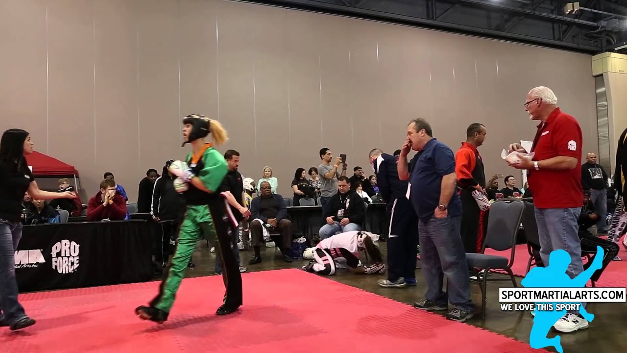 Robyn LeBuffe vs Nicole Pelland - Women's Light Middleweight Final - Amerikick Internationals 2015