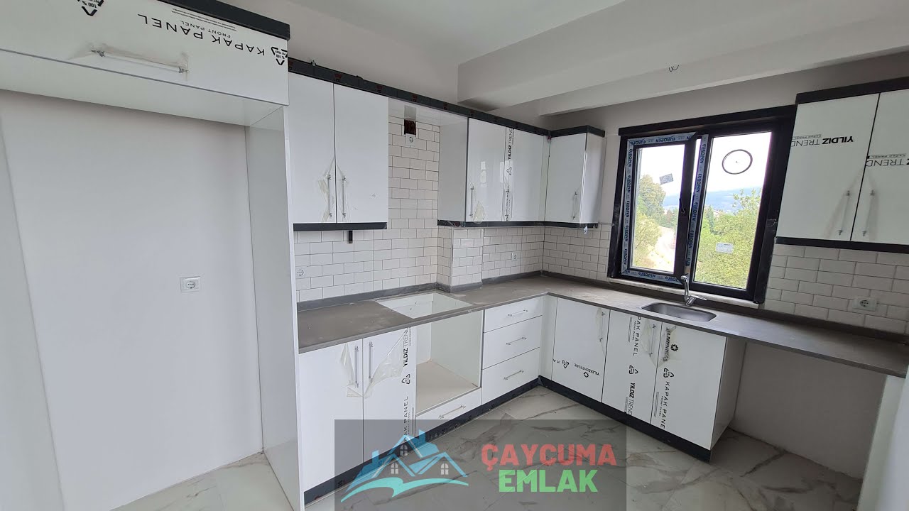 ÇAYCUMA MANZARALI ÇAY MAH GENİŞ SIFIR 4.KAT 3+1 SATILIK A+ DAİRE