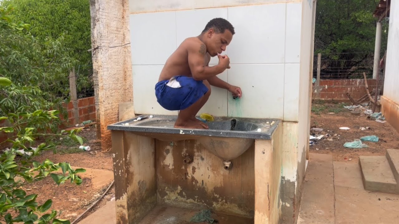 COMO É O DIA A DIA DE UM ANÃO