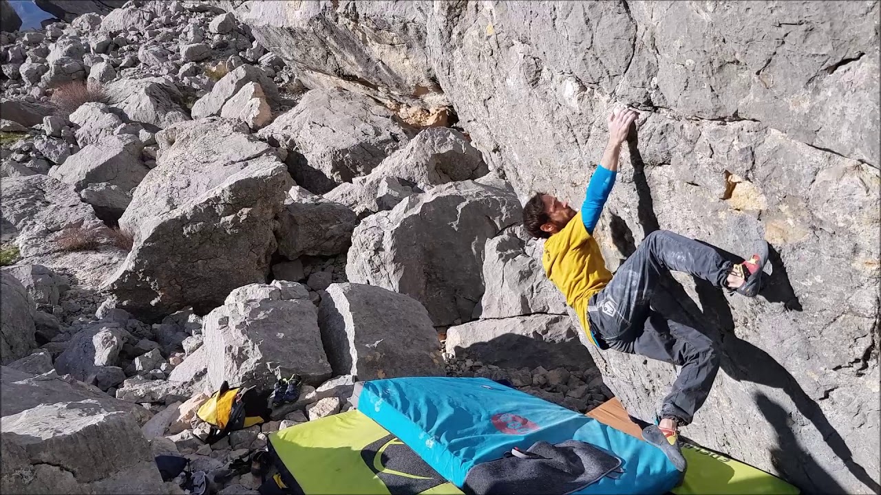 Bouldering | RoAo | Super Coco Sit Start | 7A+