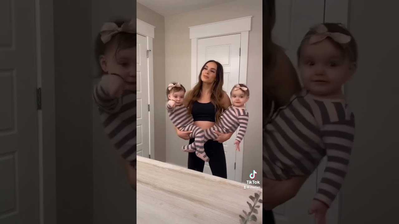Mom and Triplet Daughters Crazy Magic Trick