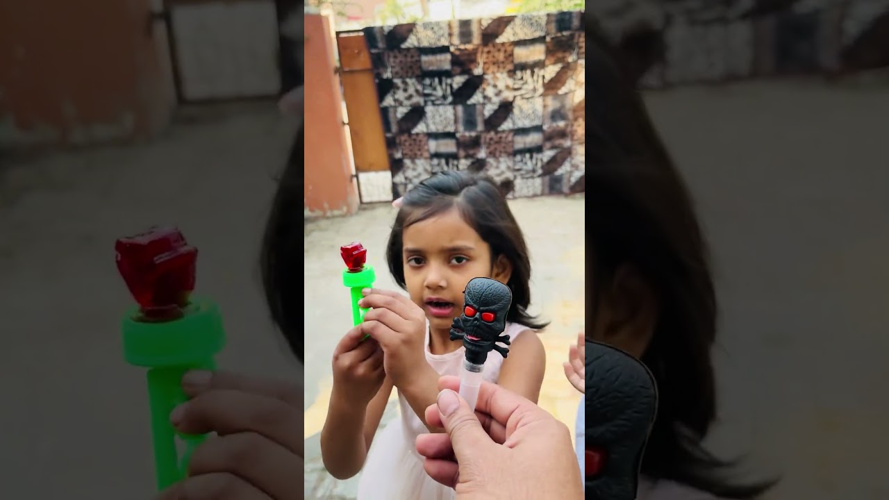 red rose jelly candy or skull candy| candy