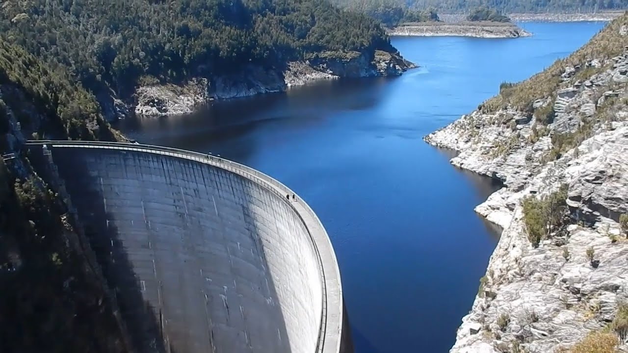The Gordon Dam & Lake Pedder - Grey NomadsTasmania