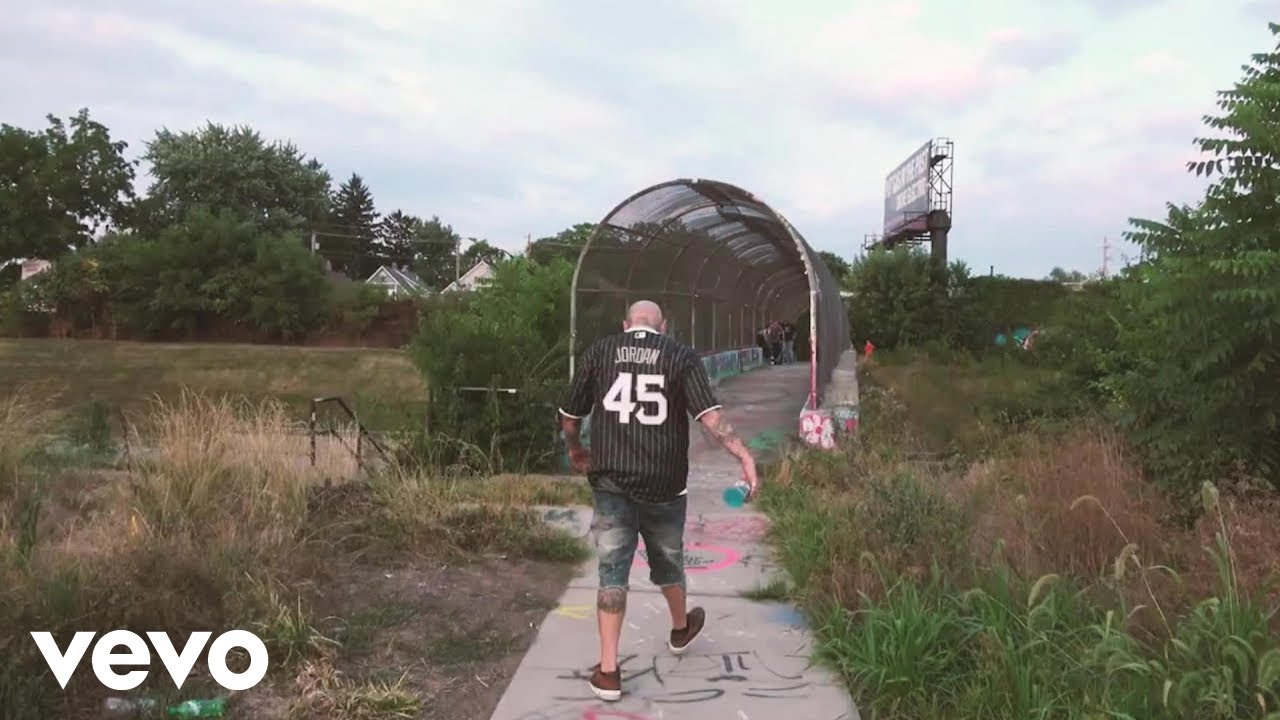 big skitz - voice of the trenches ft. nicc ross, r$