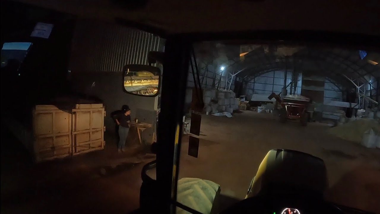 Plantio de milho 🌽 e olha que tá cuidando do secador 