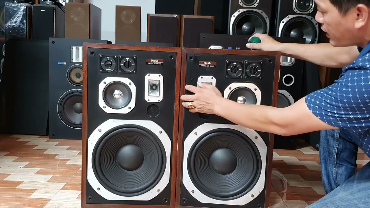Ngày  29/9 loa đẹp giá  tốt  xin mòi thượng đế lh:0933.77 99 20