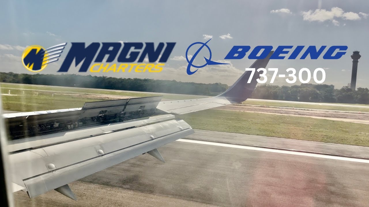 Magnicharters Boeing 737-300 Landing in Cancun
