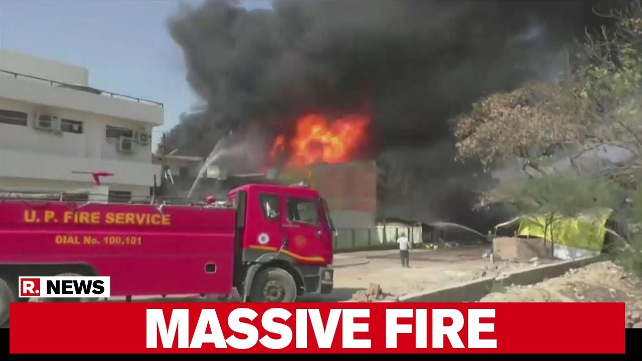 UP: Chemical manufacturing unit catches fire in Kanpur's Panki, no injuries reported