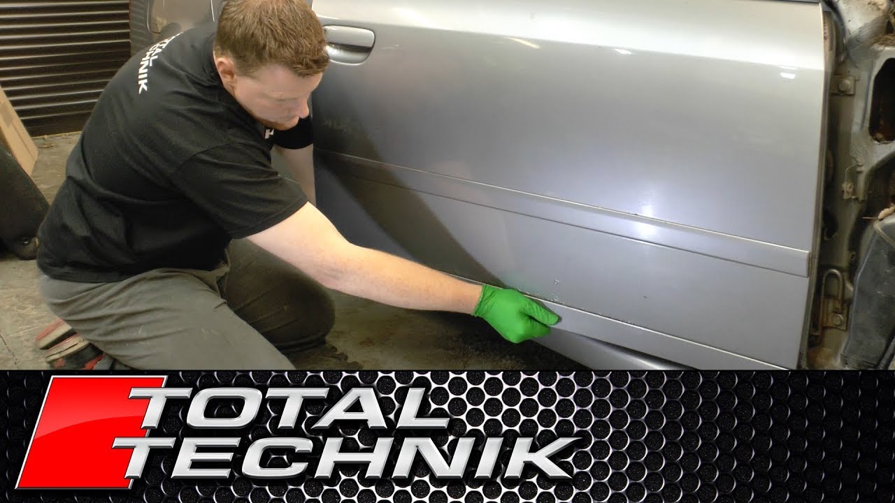 How to Remove Door Blade Trims - Audi A6 S6 RS6 - C5 - 1997-2005 - TOTAL TECHNIK