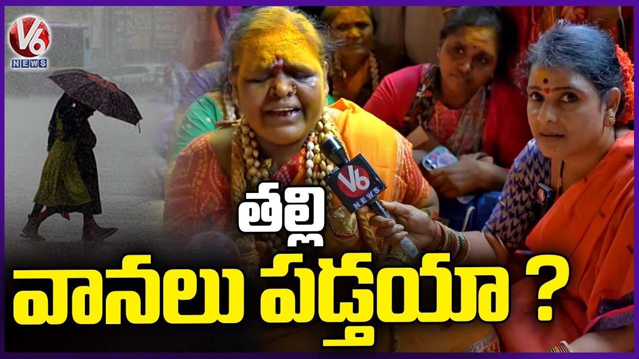 Teenmaar Chandravva Asks Ammavaru About Rains | Balkampet Bonalu | V6 News
